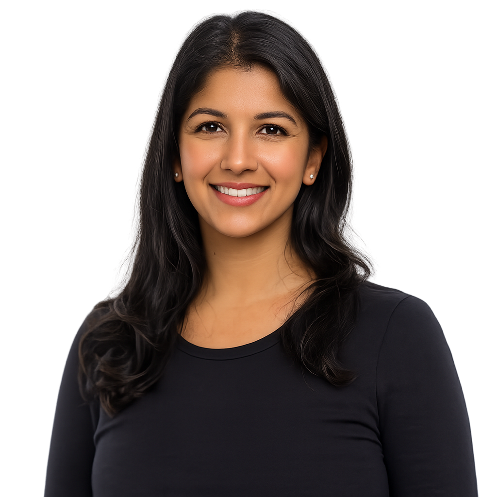 Maria Rodriguez, Personal Loans Specialist at MoneyGeek